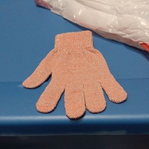 Pink glittery hand gloves for the winter.